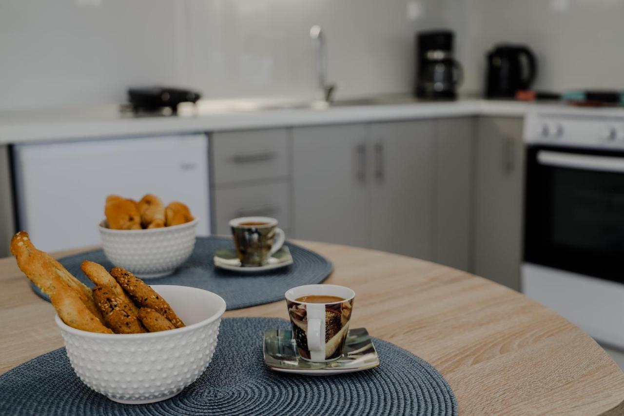 Apartmán The Olive House Néa Péramos Exteriér fotografie