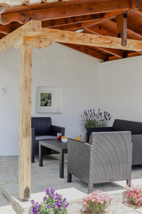 Apartmán The Olive House Néa Péramos Exteriér fotografie